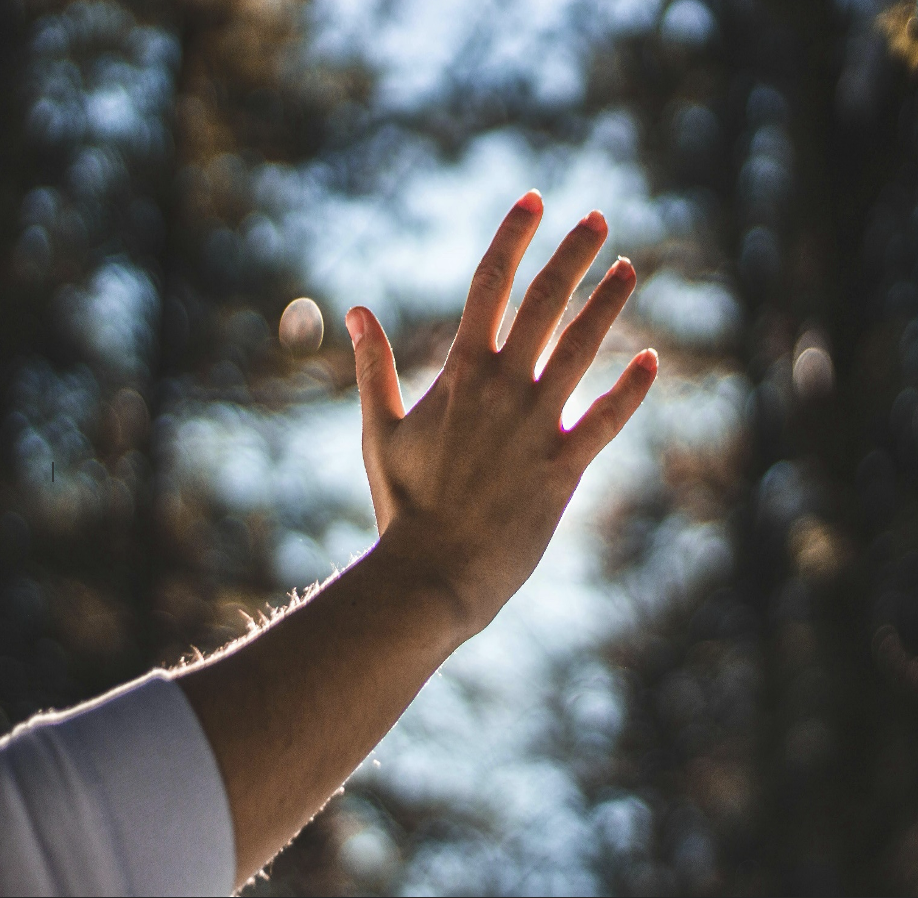 Die Vergangenheit mit MET-Klopftechnik bewältigen